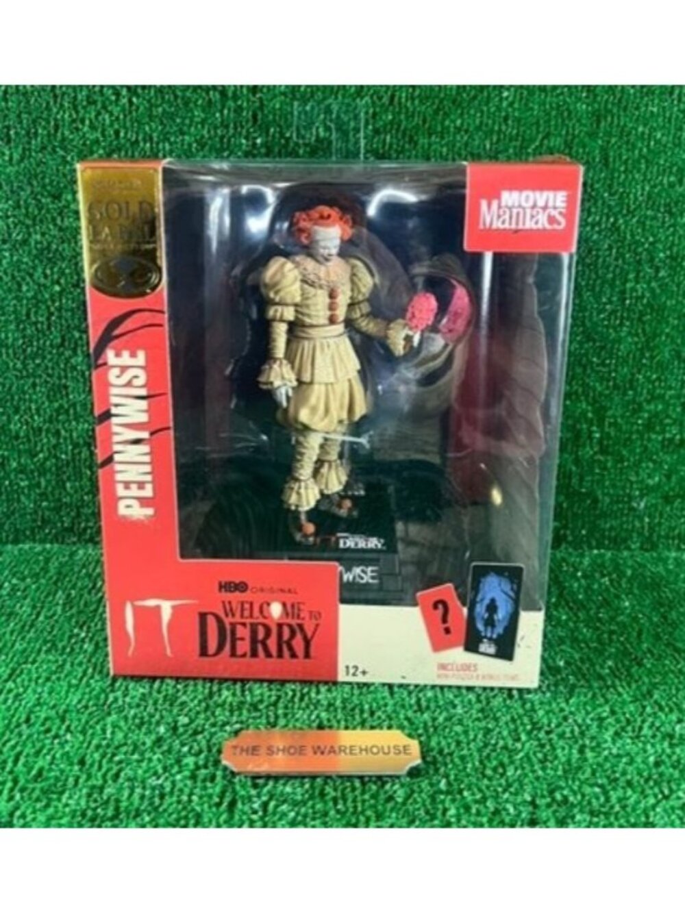 Movie Maniacs IT Welcome Derry 6" Posed Figure Pennywise Gold Label LIMITED NEW